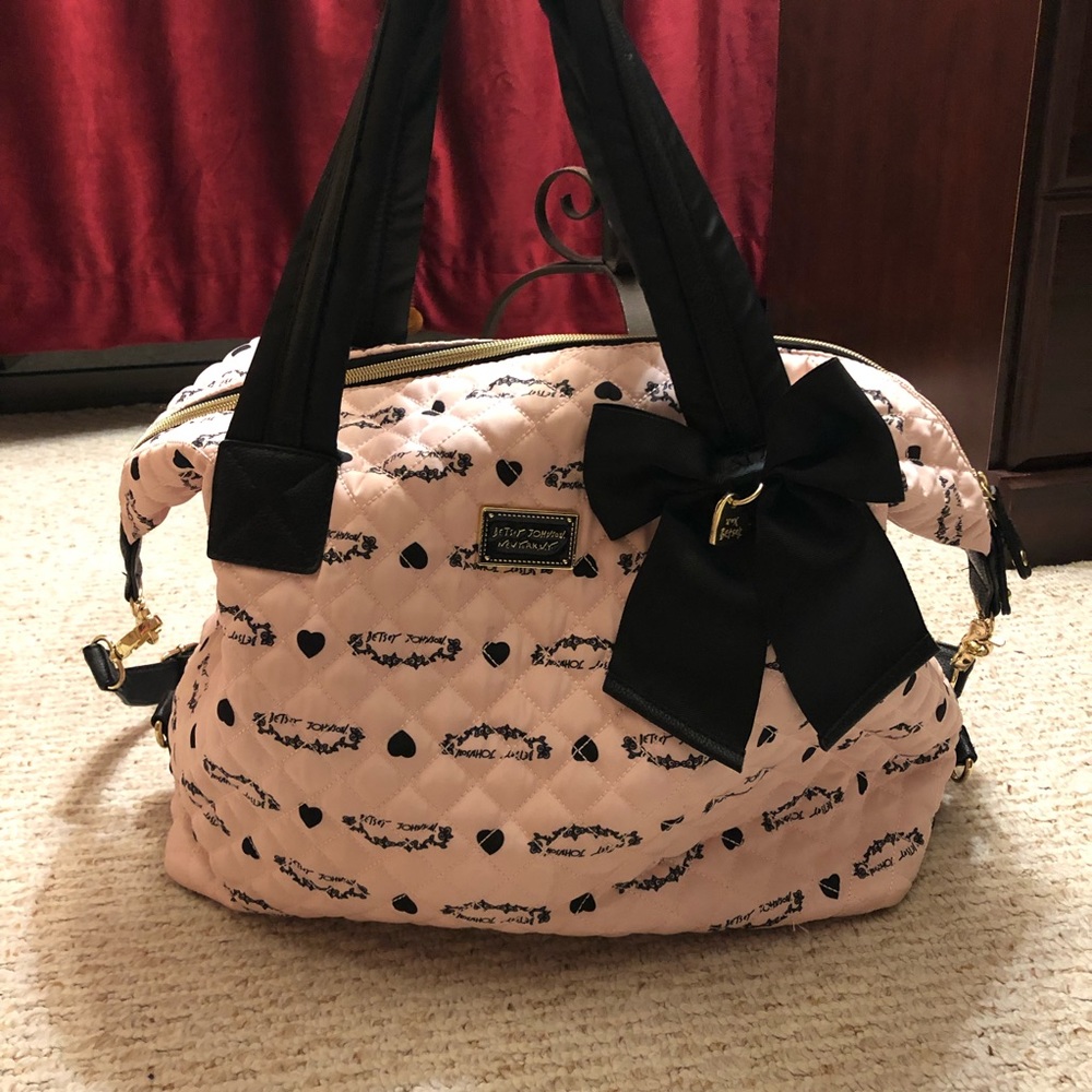 Betsey Johnson 💖 Pink Duffle Bag